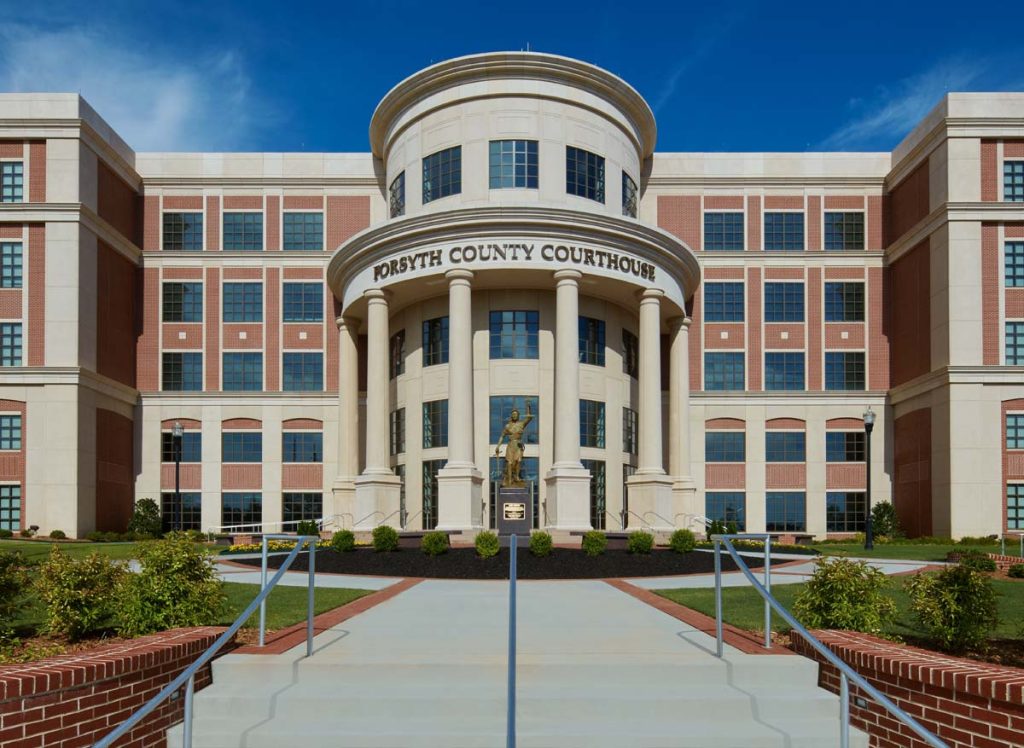 Forsyth County Courthouse exterior